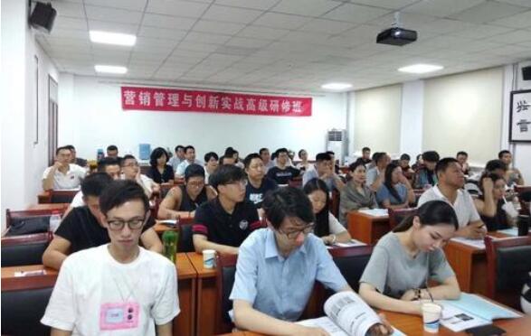 ���A�I�N�������ް�